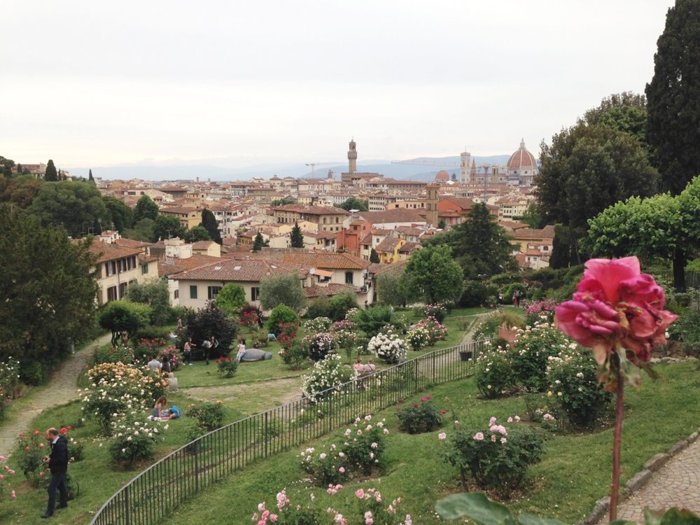  Giardino delle Rose: this small garden is worth a stop when visiting nearby Piazza Michelangelo (free entry). 